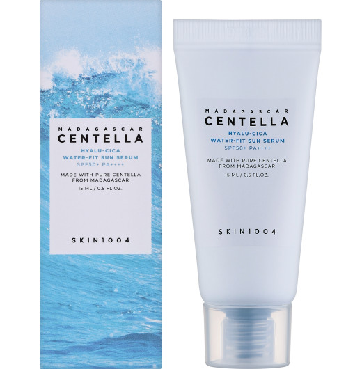 Солнцезащитная сыворотка SKIN1004 Madagascar Centella Hyalu-Cica Water-Fit Sun Serum SPF50+ PA++++ 15мл