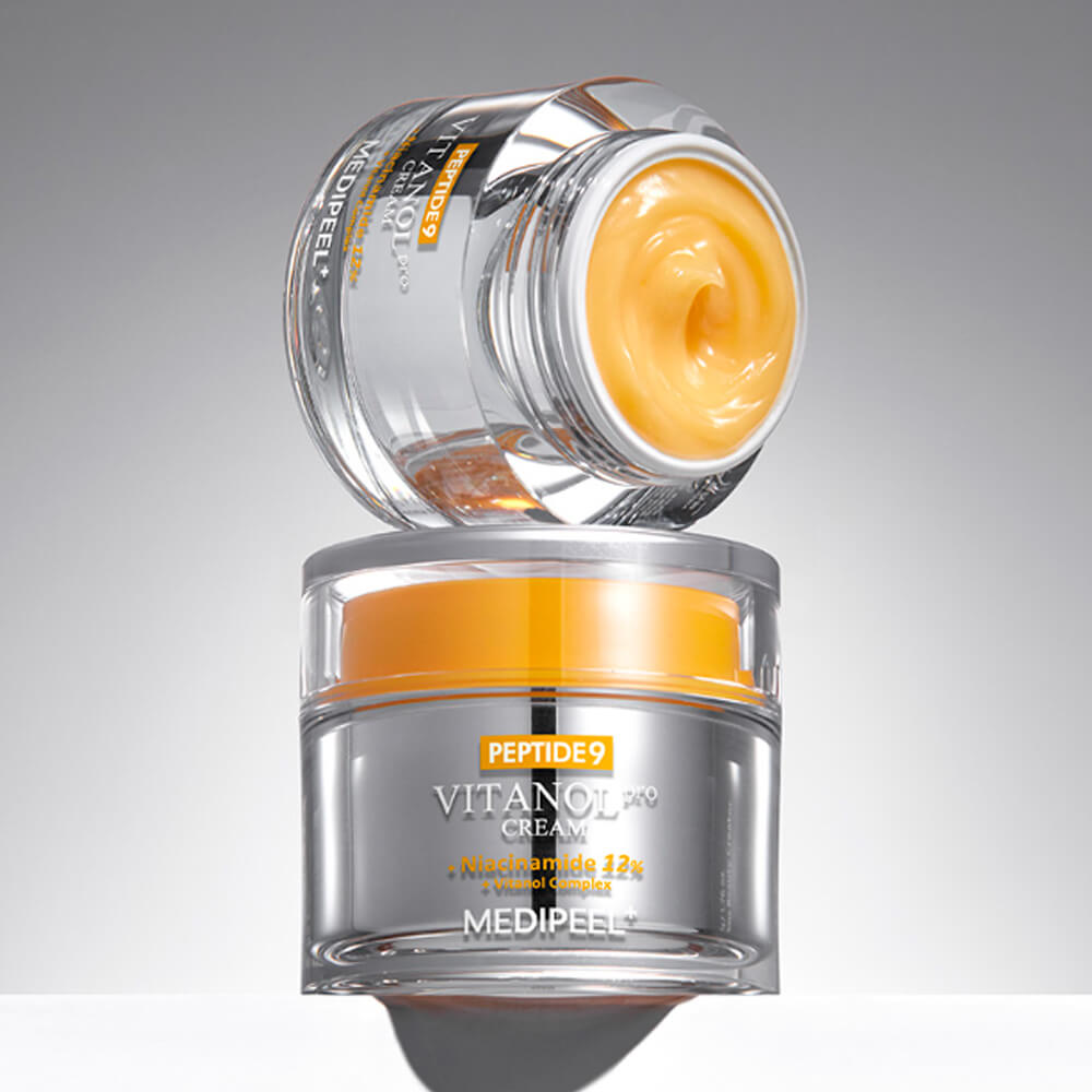 Лифтинг-крем с пептидами и 12% ниацинамида для ровного тона MEDIPEEL Peptide 9 Vitanol PRO Cream 50мл Лифтинг-крем с пептидами и 12% ниацинамида для ровного тона MEDIPEEL Peptide 9 Vitanol PRO Cream 50мл