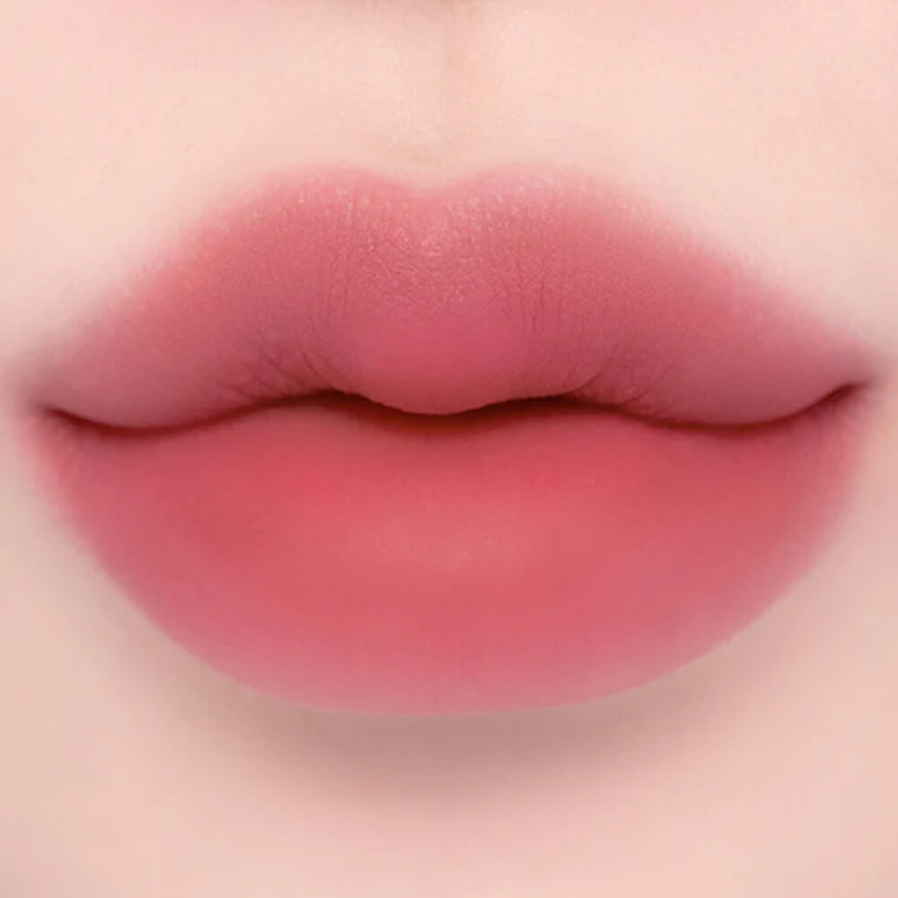 Бархатное суфле для губ и щёк Dasique Souffle Color Pot 13 Berry Milk Tea