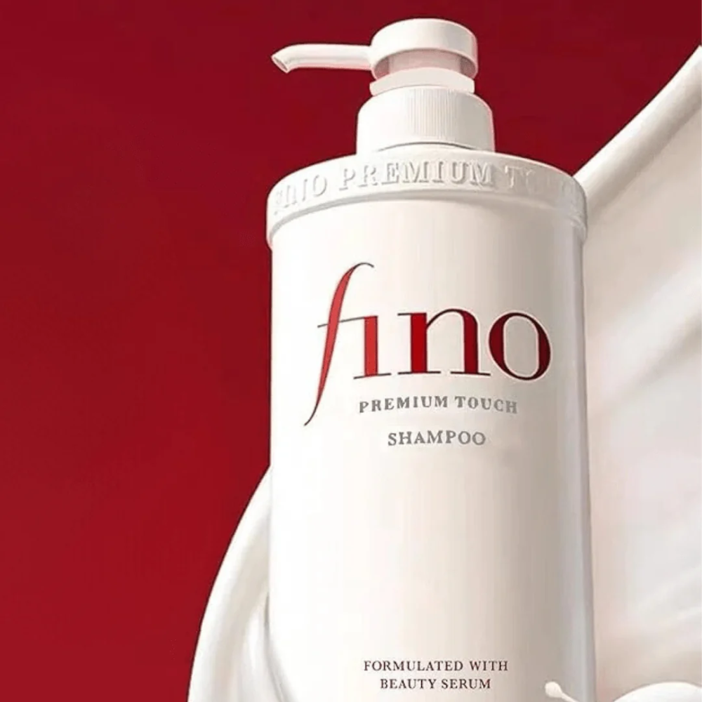 Восстанавливающий шампунь для поврежденных волос SHISEIDO FINO Premium Touch Shampoo 550мл
