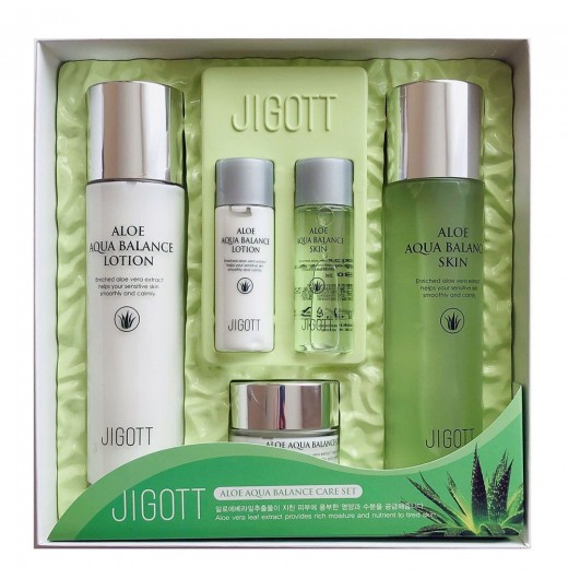 Набор увлажняющей косметики для лица с алоэ Jigott Aloe Aqua Balance Skin Care 3 Set