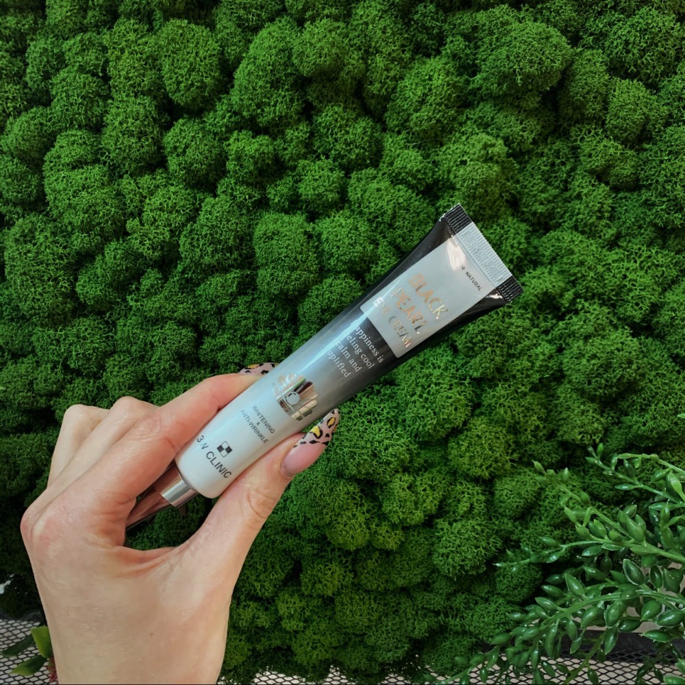 Крем для век 3W Clinic Whitening & Anti-Wrinkle Black Pearl Eye Cream, 40 мл.