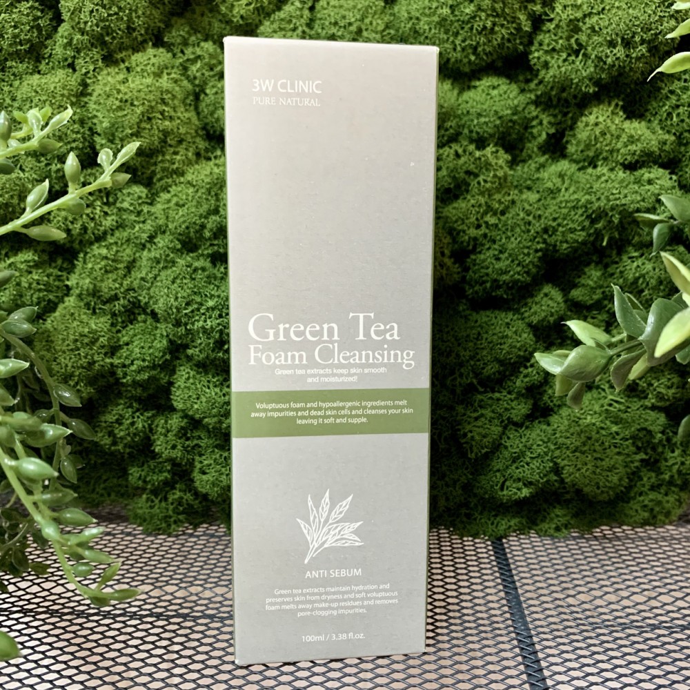 Пенка для умывания очищающая с экстрактом зеленого чая 3W Clinic Green Tea Foam Cleansing, 100 мл