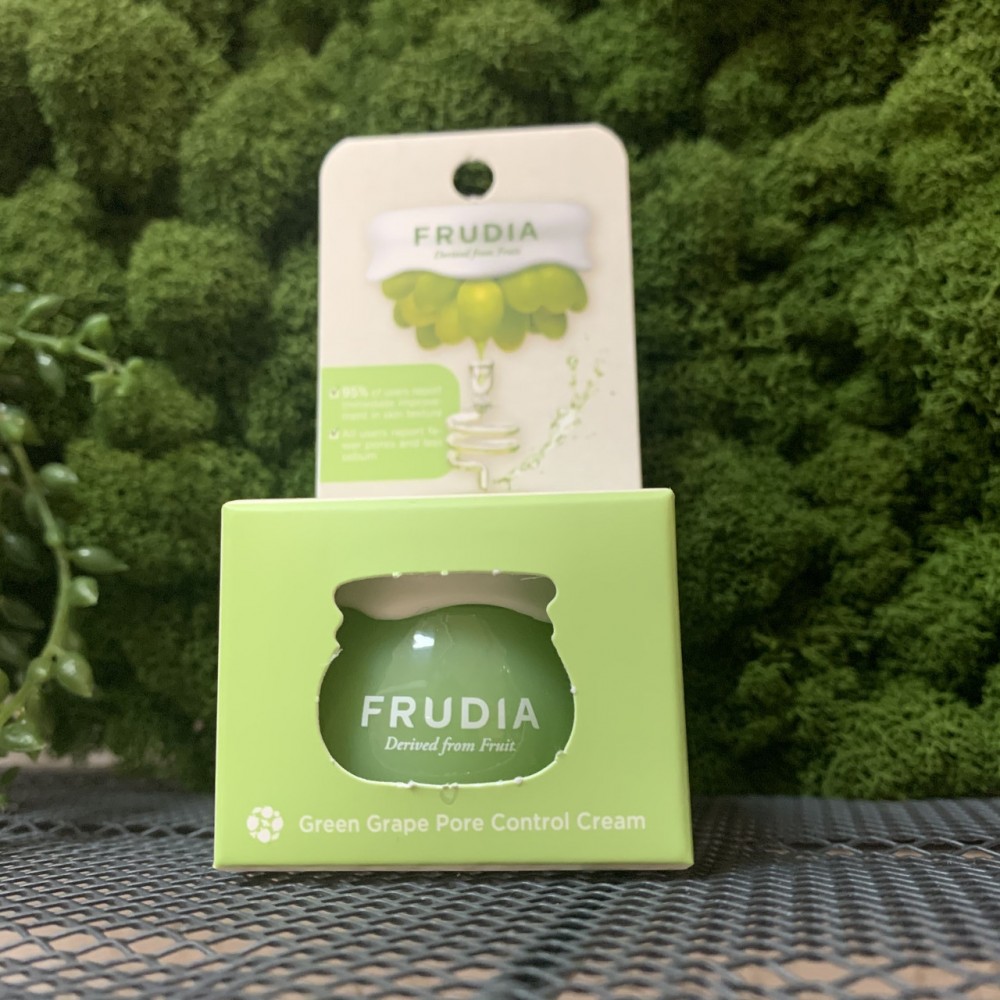 Крем для лица с зеленым виноградом (миниверсия) Frudia Green Grape Pore Control Cream,10 гр