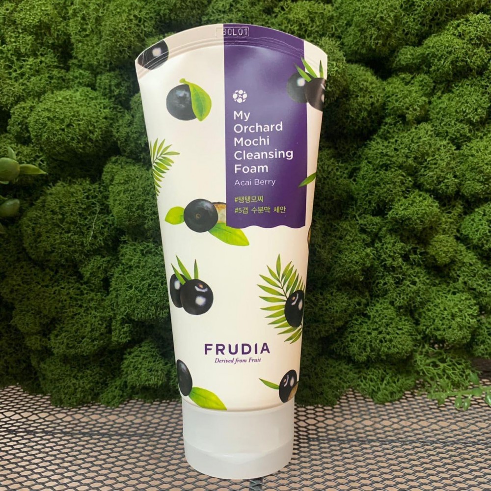 Пенка-моти для лица очищающая с ягодами асаи FRUDIA My Orchard Mochi Cleansing Foam 120 мл
