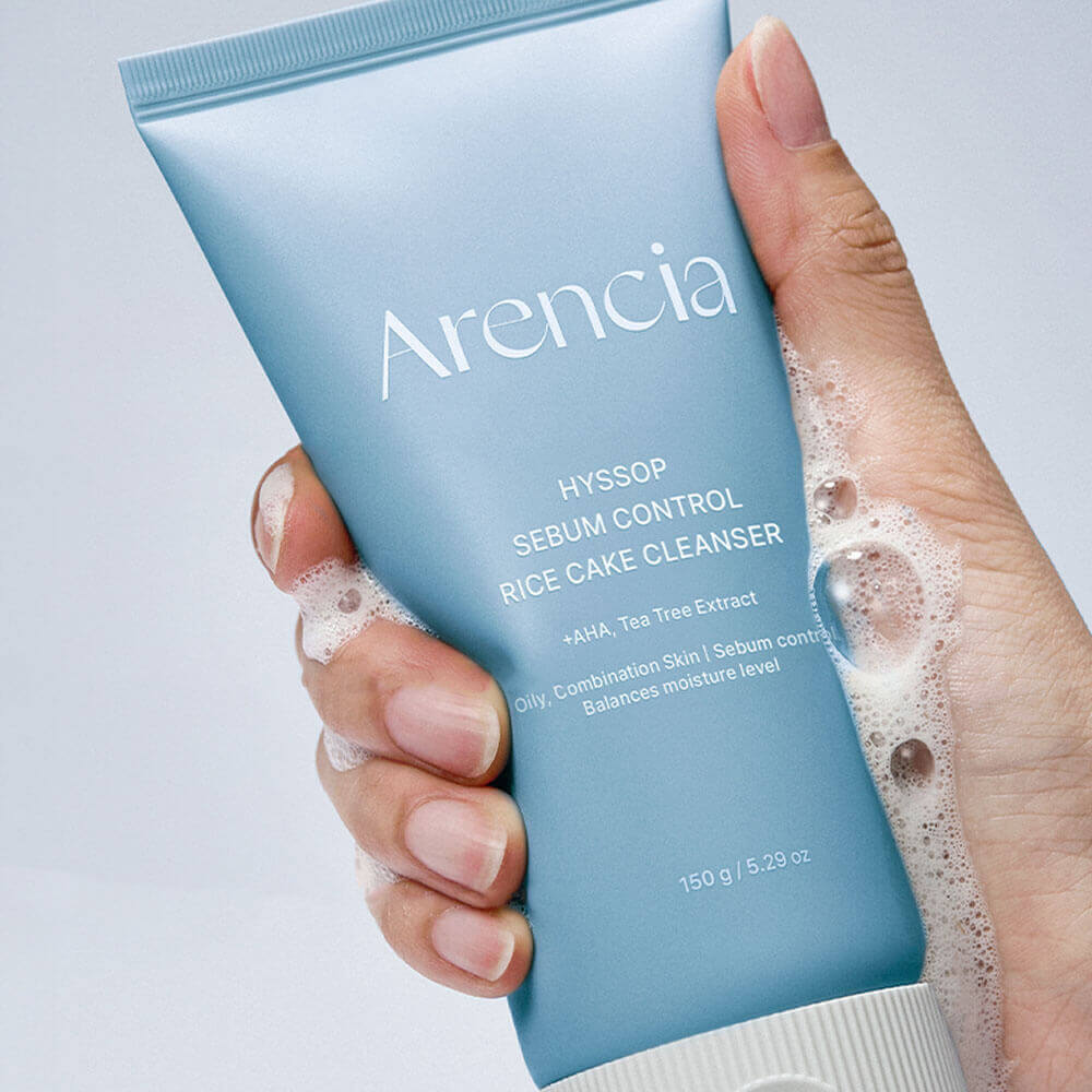 Себорегулирующая пенка для умывания Arencia Hyssop Sebum Control Rice Cake Cleanser