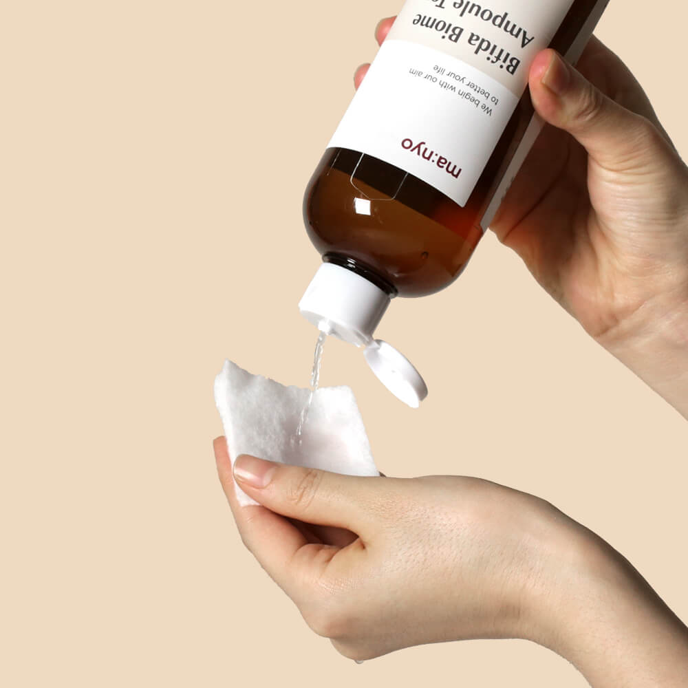 Ампульный укрепляющий тонер с бифидобактериями Manyo Bifida Biome Ampoule Toner 210 мл