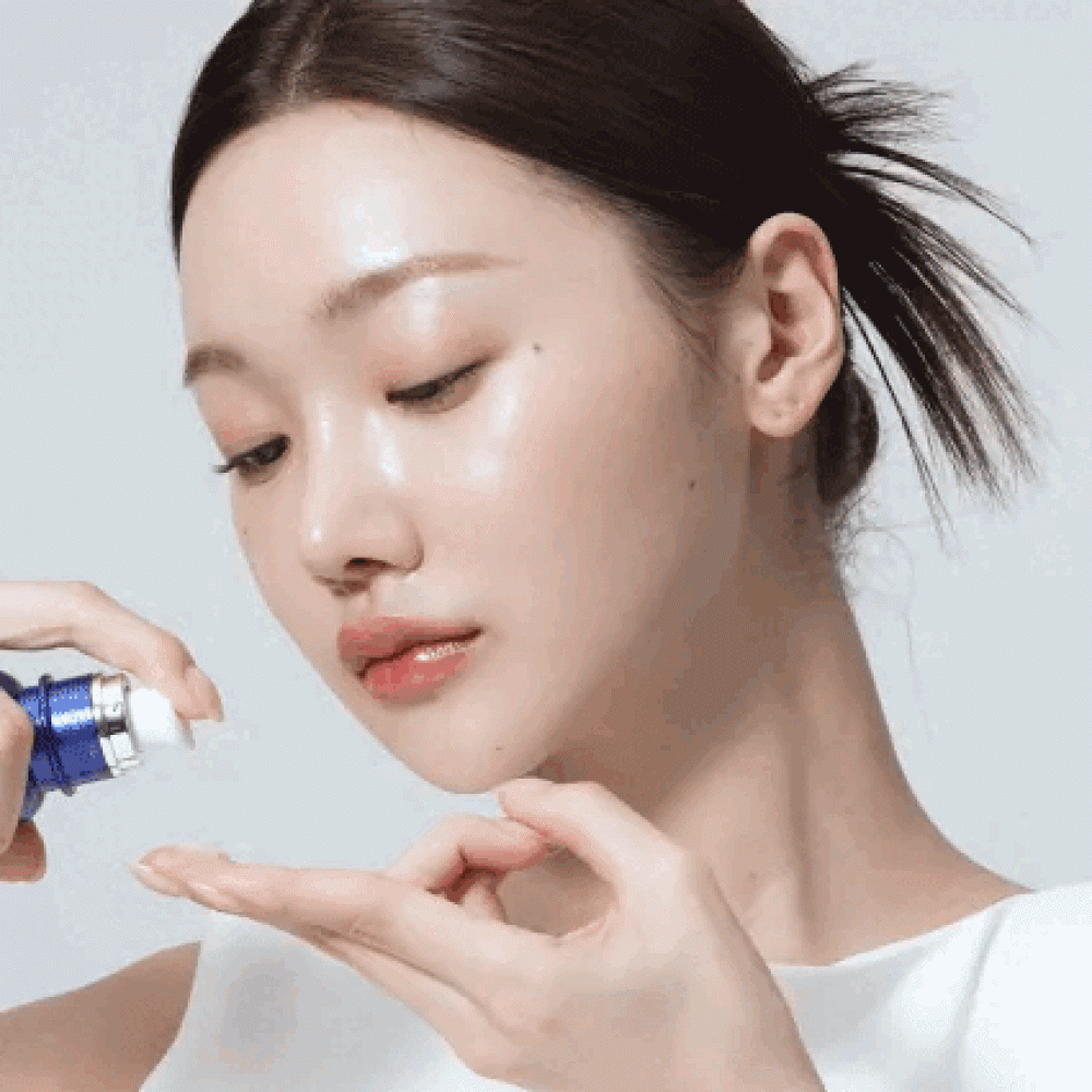 Деликатная ампула с микроиглами для сужения пор medicube One Day Exosome Shot 2000