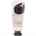 Пенка для умывания WELCOS Kwailnara Cleansing Story Deep Cleansing Foam Black Bean