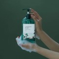 Гель для душа успокаивающий с экстрактами сосны и центеллы Round Lab Pine Calming Cica Body Wash 400ml